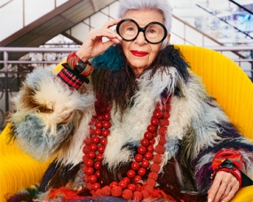 Iris in Paris – Exposition Le Bon Marché