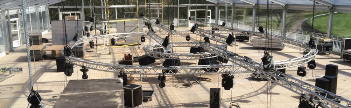 Structure & Décor – Longchamp’s Summer Shelter